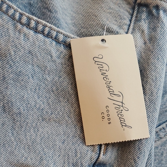 Universal Thread Light Blue 90s Baggy Jeans - Picture 5 of 6